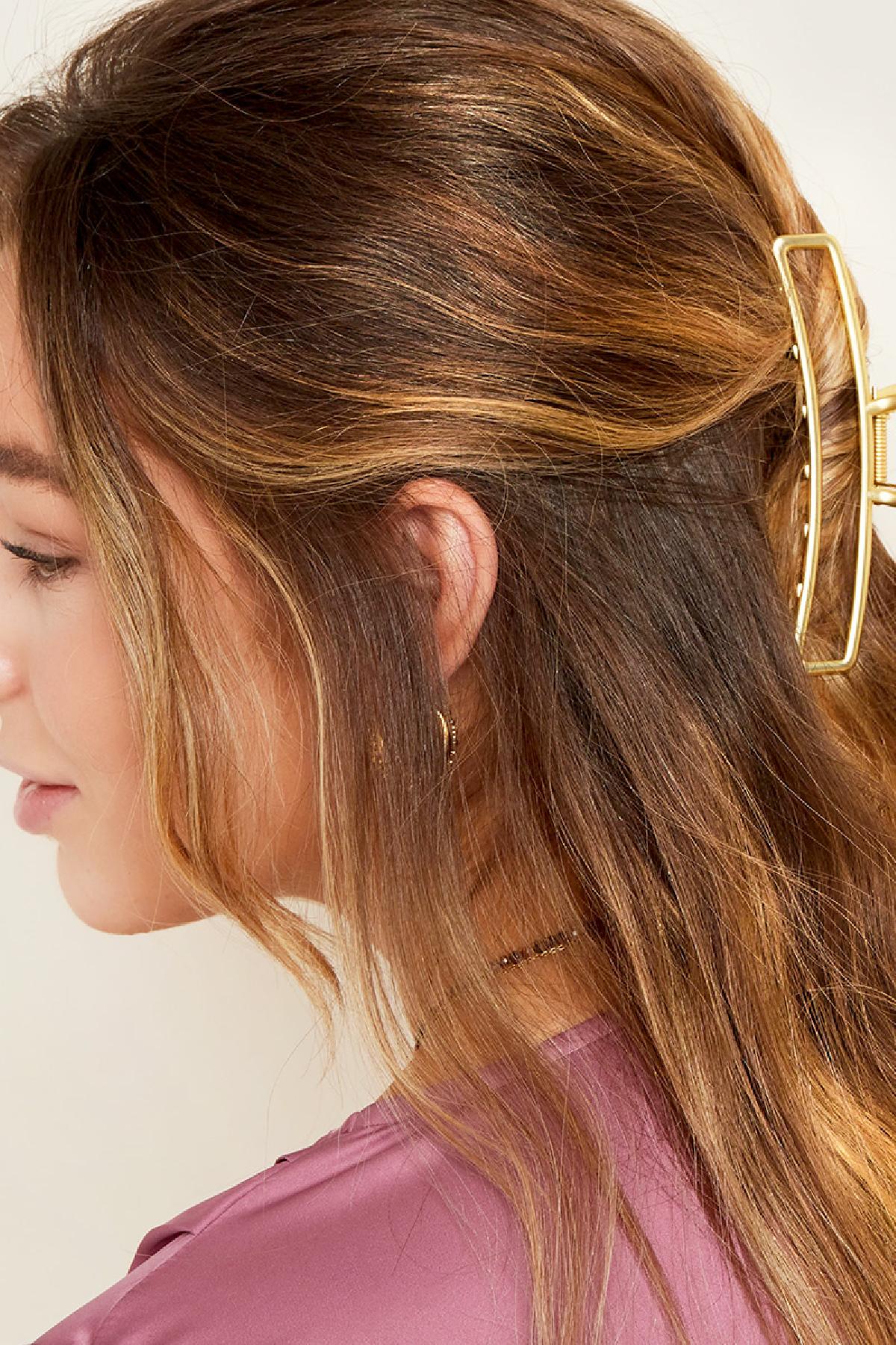Large metal hair clip in gold color Vintage gold