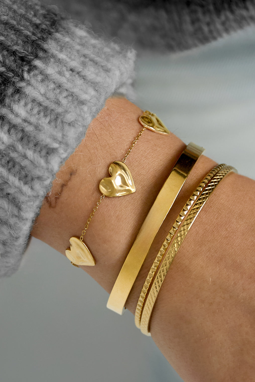 Charm bracelet heart