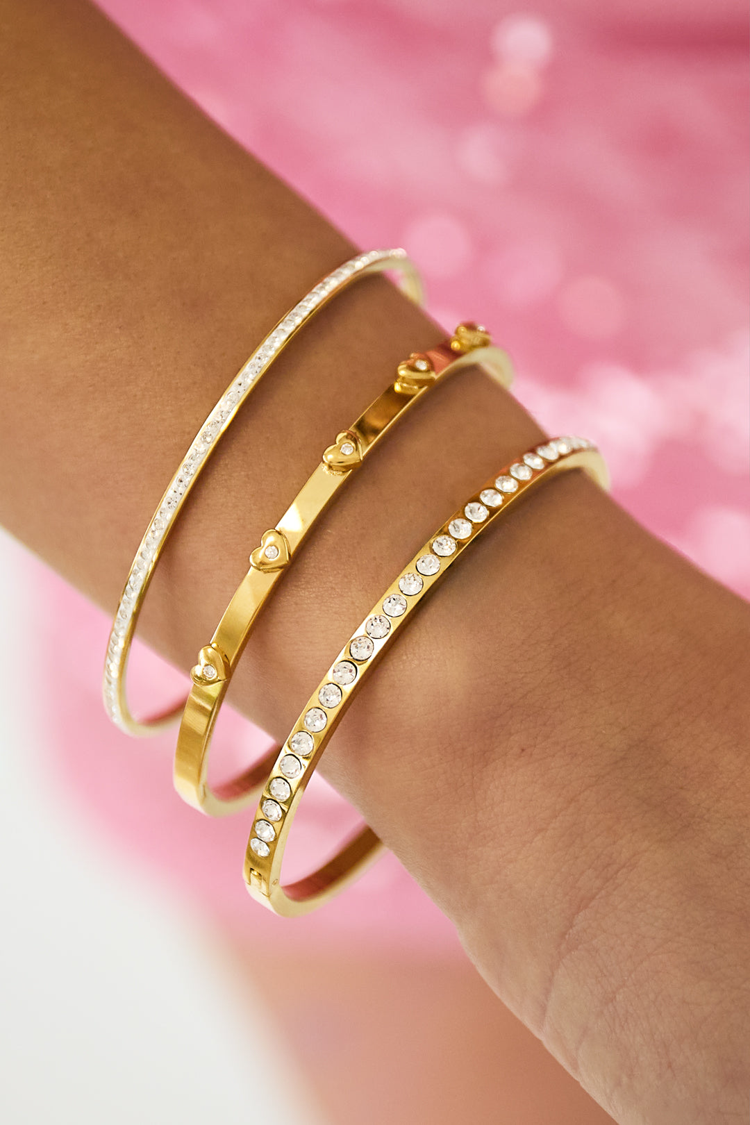 Bangle with row of stones